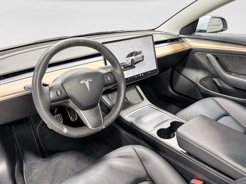 Used 2022 Tesla Model 3 Long Range AWD/4WD image 16