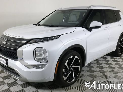 Used 2024 Mitsubishi Outlander SEL FWD image 9