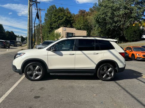 Used 2019 Honda Passport Touring image 4