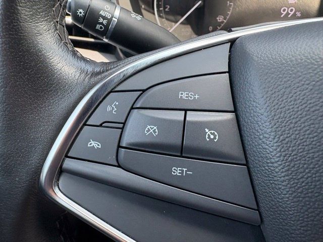 Used 2023 Cadillac XT5 Luxury AWD/4WD image 31