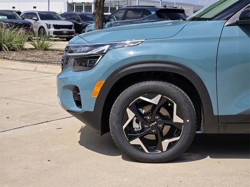 New 2026 Kia Seltos S image 5