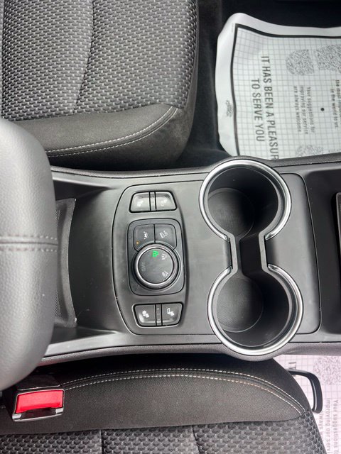 Used 2024 GMC Terrain SLE w/ Driver Convenience Package AWD/4WD image 14