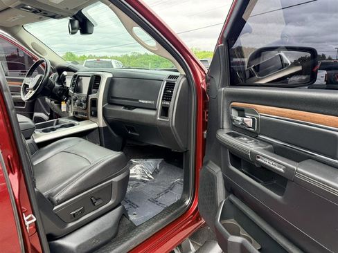 Used 2017 RAM 2500 Laramie w/ Sport Appearance Group AWD/4WD image 12