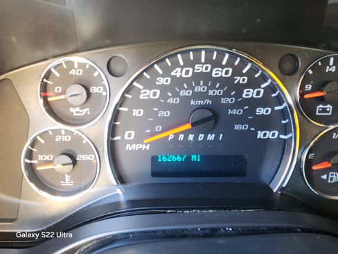 Used 2019 GMC Savana 3500 w/ Driver Convenience Package RWD image 19