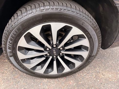 Used 2022 Lincoln Navigator L Reserve AWD/4WD image 17