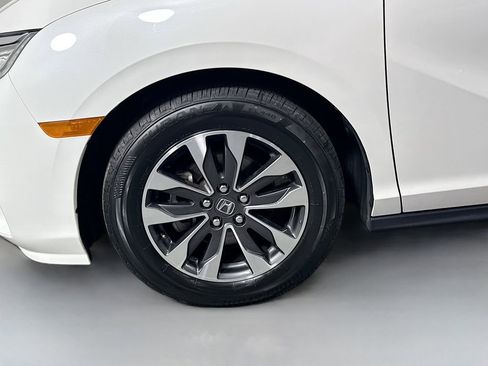 Certified 2024 Honda Odyssey EX-L image 8