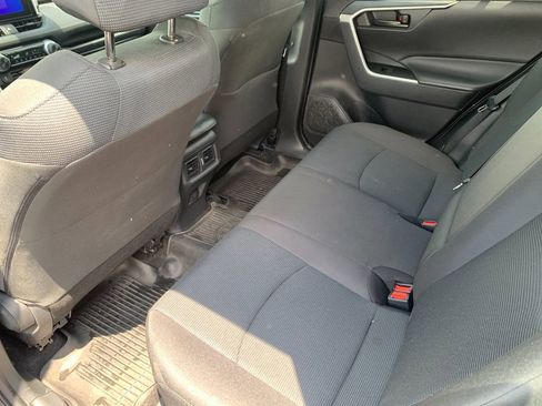 Used 2024 Toyota RAV4 LE AWD/4WD image 14