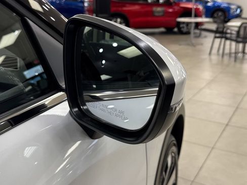 New 2026 Mitsubishi Outlander SE FWD image 40
