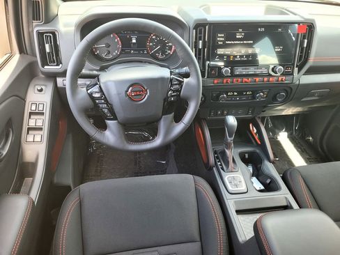 New 2026 Nissan Frontier PRO-4X w/ Tow Package AWD/4WD image 9