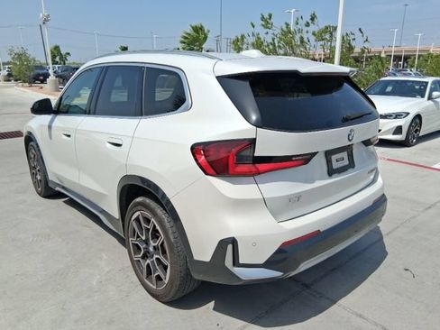 Used 2023 BMW X1 xDrive28i w/ Premium Package AWD/4WD image 4