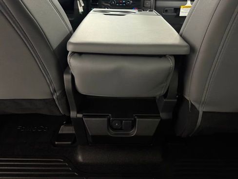 New 2026 Ford F450 XL w/ XL Chrome Package image 17