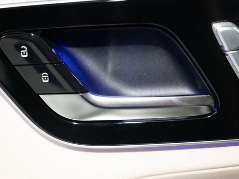 New 2027 Mercedes-Benz GLC 300 image 20