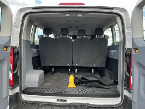 Used 2019 Ford Transit 350 XLT RWD image 9