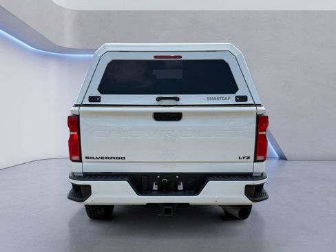 Used 2024 Chevrolet Silverado 2500 LTZ w/ LTZ Plus Package AWD/4WD image 4