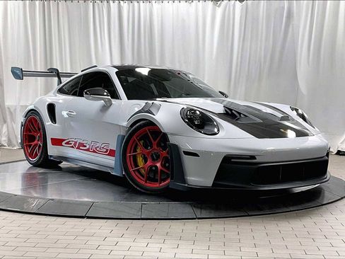 Used 2025 Porsche 911 GT3 RS image 12