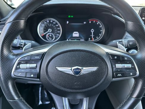 Used 2023 Genesis G70 2.0T image 23