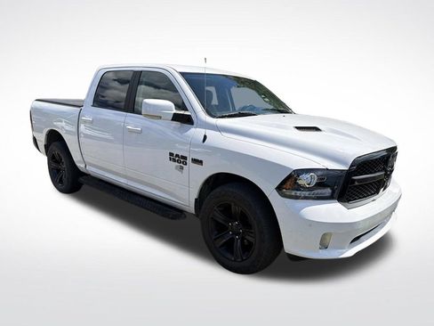 Used 2017 RAM 1500 Sport w/ Convenience Group AWD/4WD image 3