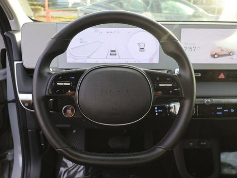 Used 2024 Hyundai Ioniq 5 SEL image 43