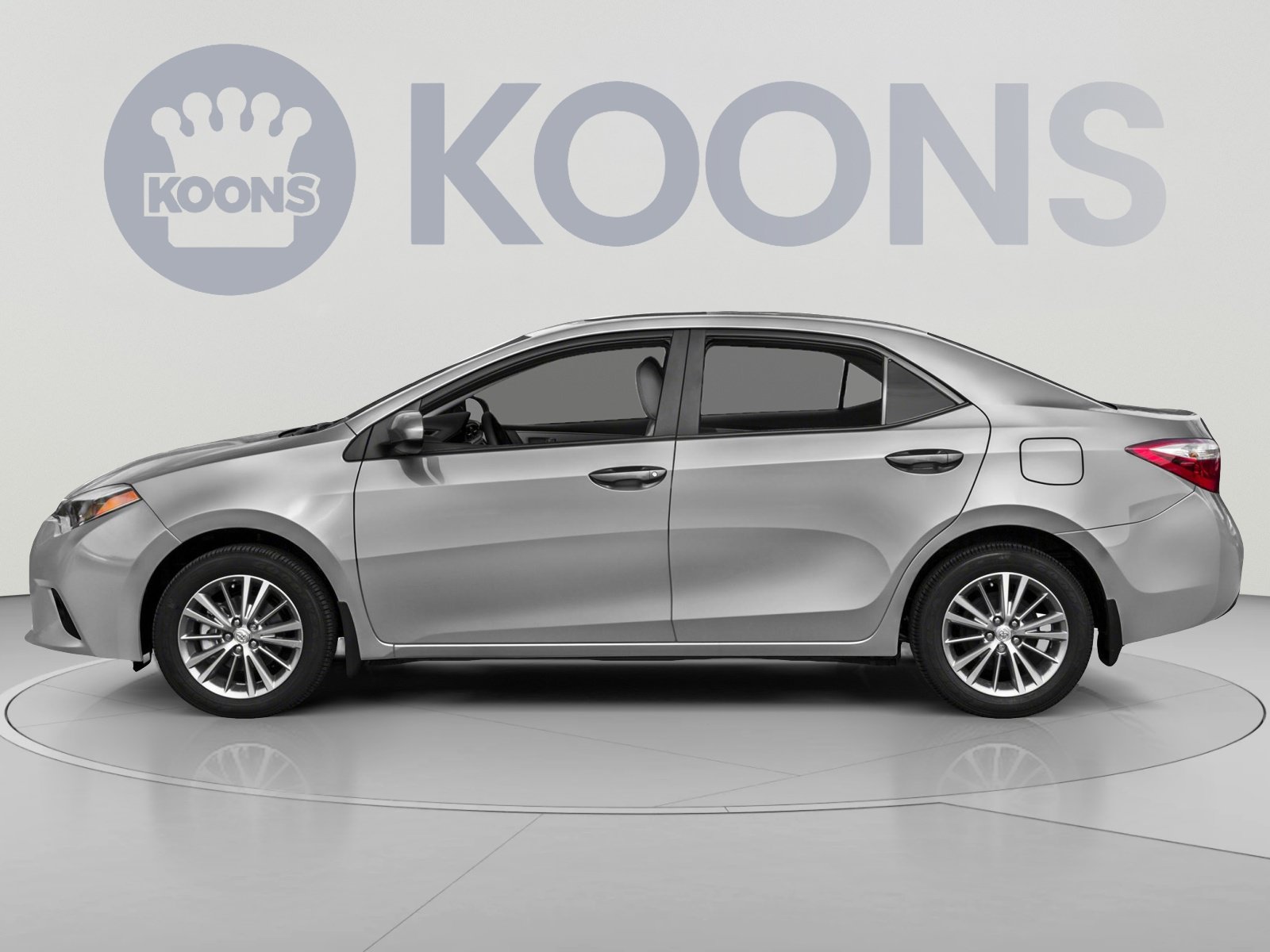 Used 2015 Toyota Corolla LE FWD image 4