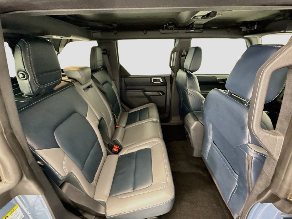 Used 2024 Ford Bronco Outer Banks AWD/4WD image 21