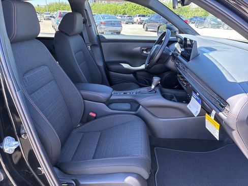 Certified 2026 Honda HR-V Sport image 22