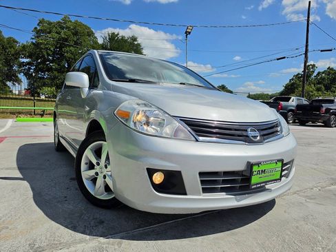 Used 2012 Nissan Versa Hatchback w/ SL Navigation Pkg FWD image 55