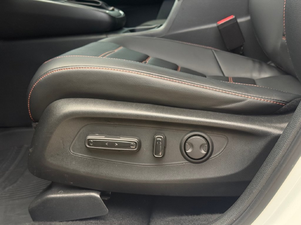 Used 2024 Honda CR-V Sport Touring image 9
