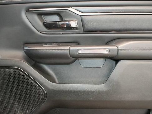 Used 2022 RAM 1500 Limited w/ Body-Colour Bumper Group AWD/4WD image 13
