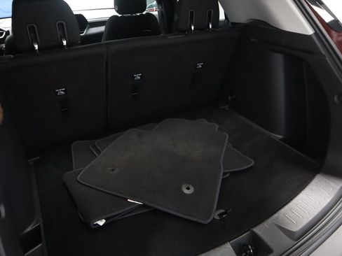 Used 2025 Chevrolet TrailBlazer LT image 17