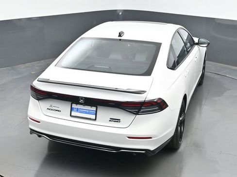New 2026 Honda Accord Hybrid Sport-L image 39