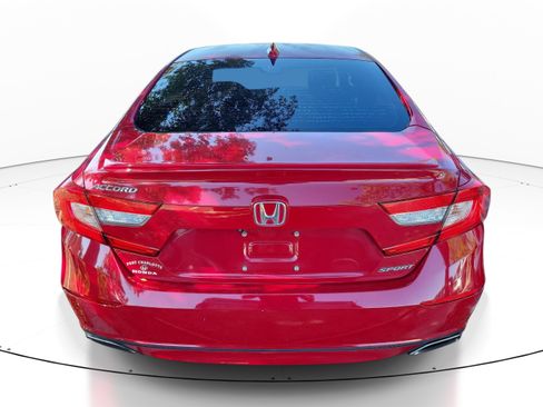 Used 2018 Honda Accord Sport image 5