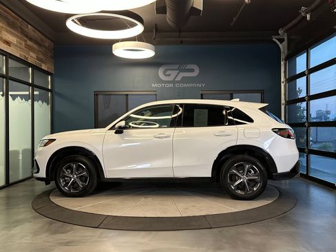 Used 2024 Honda HR-V EX-L image 6