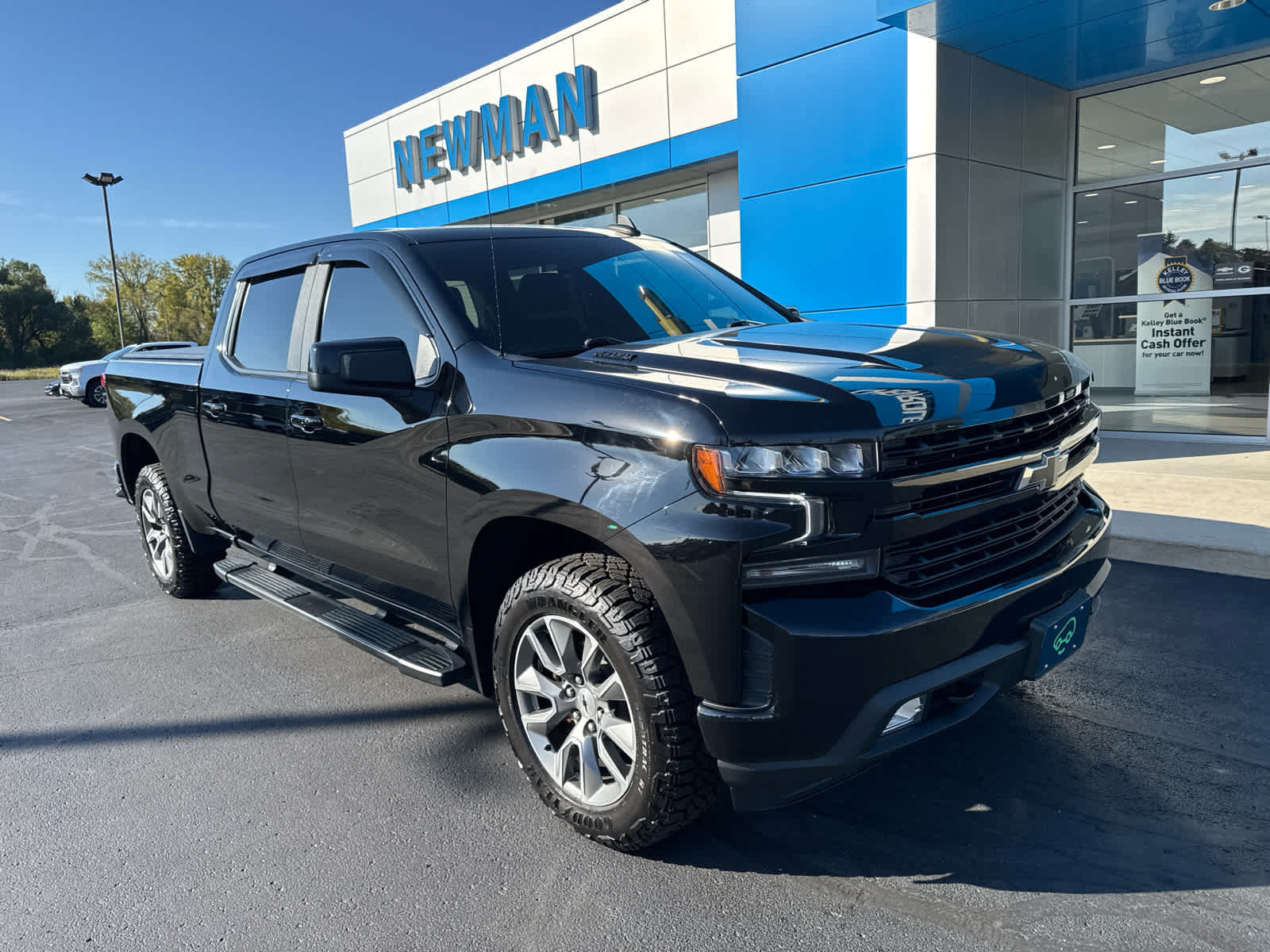 Certified 2021 Chevrolet Silverado 1500 RST w/ Z71 Off-Road Package AWD/4WD image 1