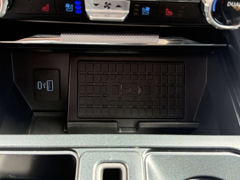 Certified 2023 Ford F150 Raptor w/ Raptor 37 Performance Package AWD/4WD image 30