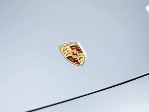 Certified 2020 Porsche 911 Carrera S RWD image 17