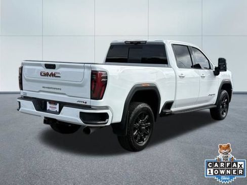 Used 2024 GMC Sierra 2500 AT4 w/ AT4 Premium Plus Package AWD/4WD image 3