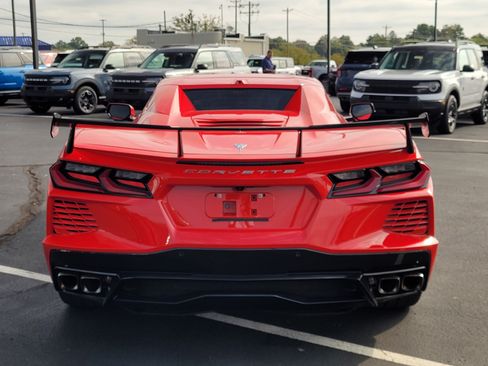 Used 2023 Chevrolet Corvette Stingray Preferred Conv w/ Chrome Exterior Badge Package RWD image 5