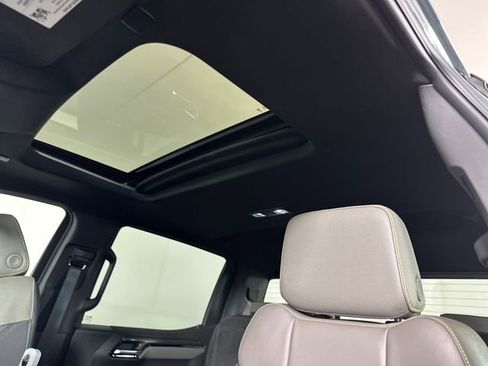 Used 2026 Chevrolet Silverado 1500 ZR2 image 16