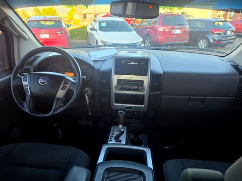 Used 2014 Nissan Titan PRO-4X AWD/4WD image 20