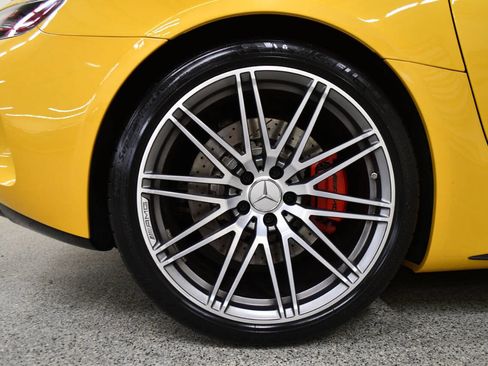 Used 2020 Mercedes-Benz AMG GT C image 28