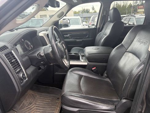 Used 2015 RAM 1500 Laramie AWD/4WD image 5