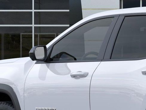New 2026 GMC Terrain Elevation FWD image 12