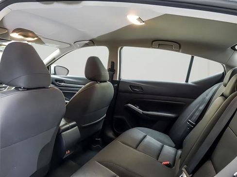 Used 2023 Nissan Altima 2.5 SV image 11