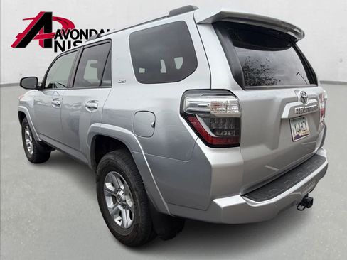 Used 2022 Toyota 4Runner SR5 image 2