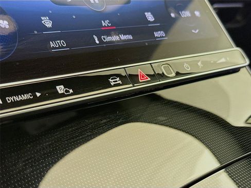 Used 2023 Mercedes-Benz S 500 4MATIC image 12