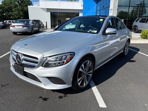 Used 2021 Mercedes-Benz C 300 4MATIC Sedan image 2