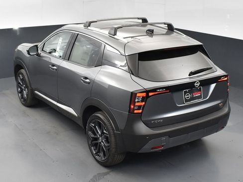 New 2026 Nissan Kicks SR w/ Illumination Package FWD image 49
