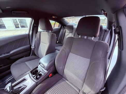 Used 2023 Dodge Charger SXT w/ Blacktop Package image 14