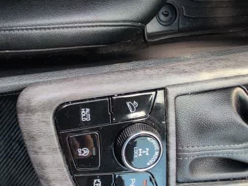 Used 2023 Kia Sportage X-Line AWD/4WD image 19