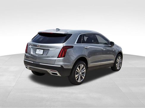New 2026 Cadillac XT5 Premium Luxury w/ Driver Assist Package FWD image 4